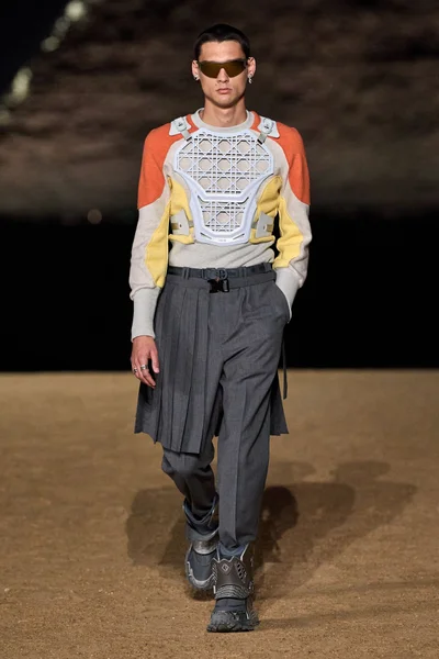 Look 47